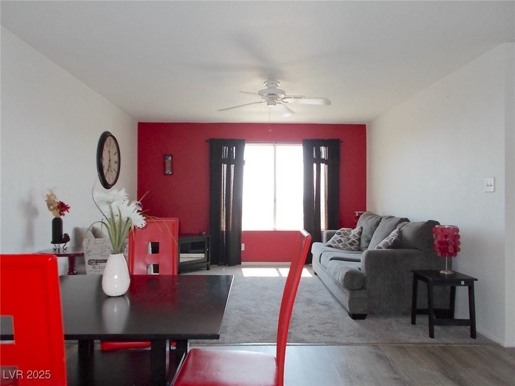 2064 Mesquite Ln #304 - Photo 6 of 17