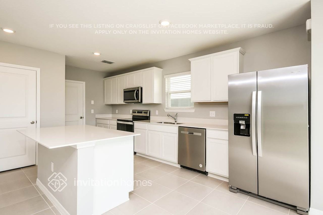 228 Woodsage Pl - Photo 7 of 25