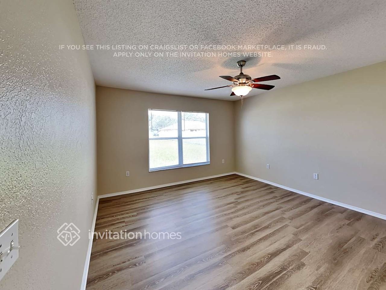 5262 Miriam Dr - Photo 7 of 18