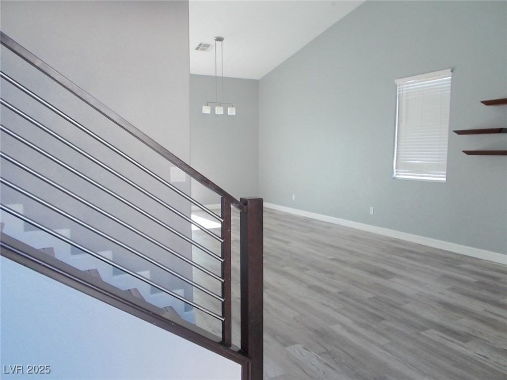 6882 Relic St - Photo 3 of 29