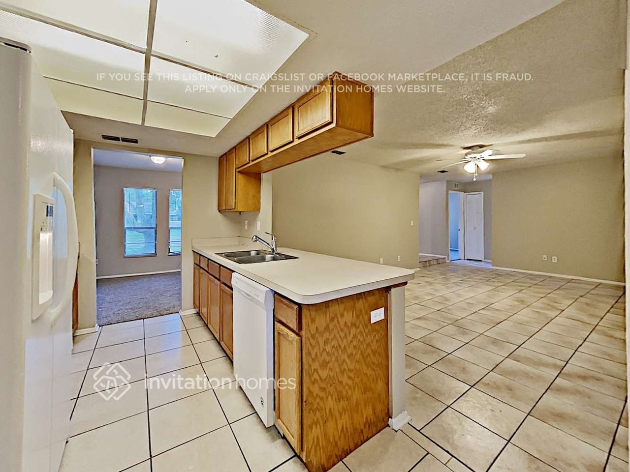 2212 Cornell Dr - Photo 5 of 19