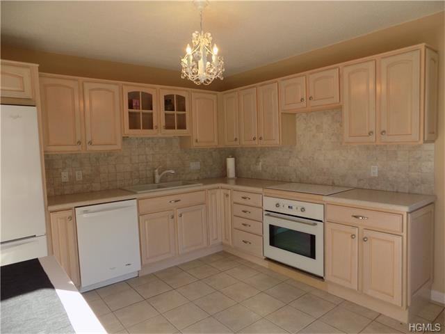 372 Heritage HLS #A - Photo 2 of 30