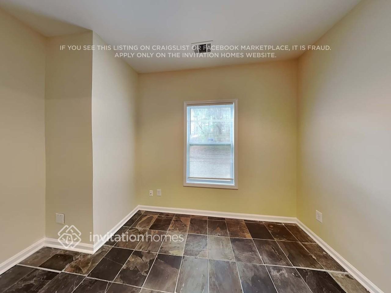 2420 Brighton Ct - Photo 6 of 22