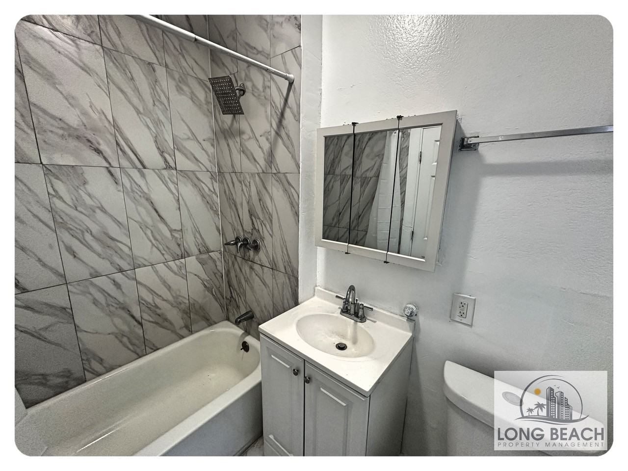 1135 East 3rd Street #2 - Photo 2 of 7