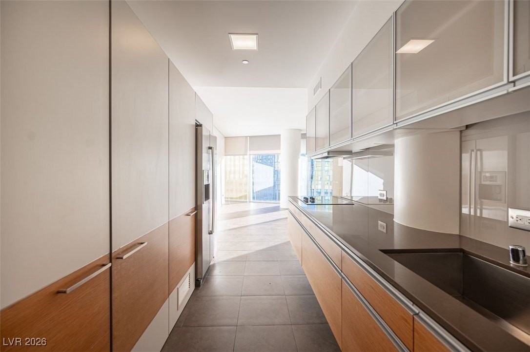 3722 Las Vegas Blvd S #701 - Photo 3 of 20