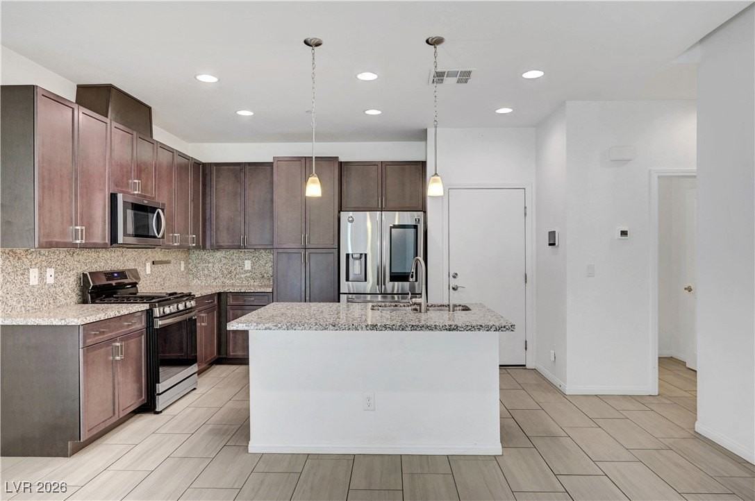 985 Via Lombardi Ave - Photo 5 of 24