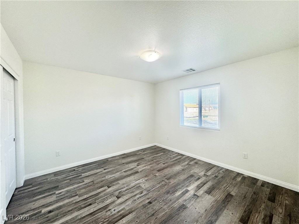 1080 Red Butte St #A1 - Photo 7 of 12