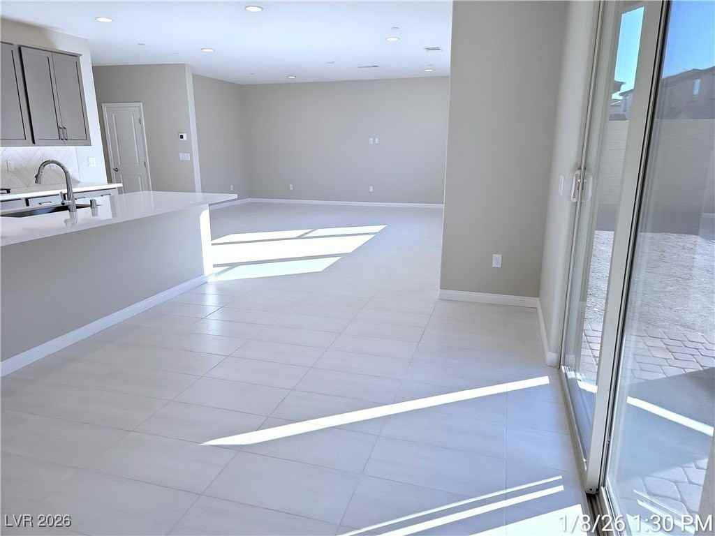 299 Stradella Pl - Photo 6 of 50