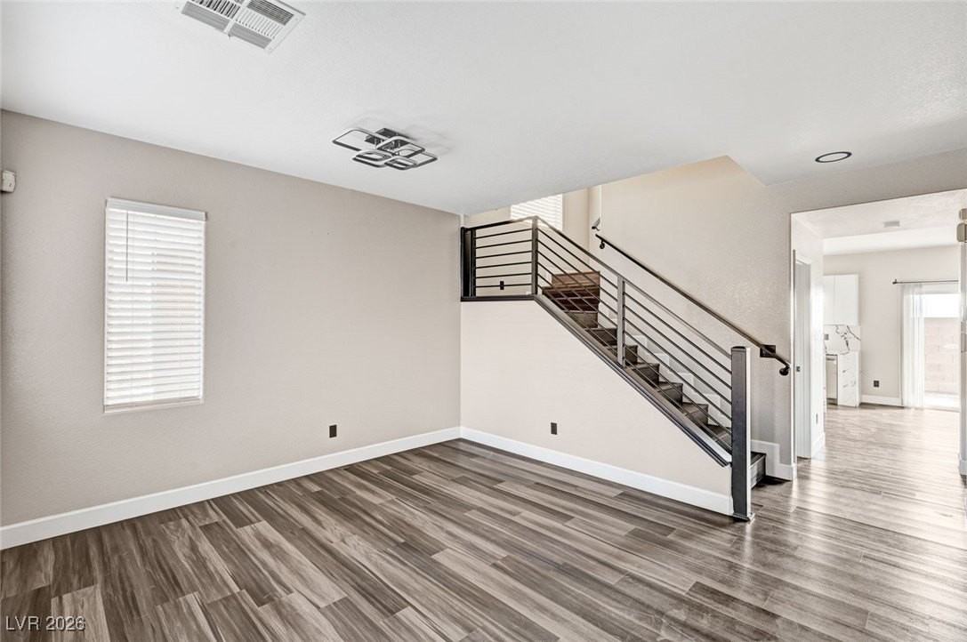 6409 Wild Chive Ave - Photo 3 of 15