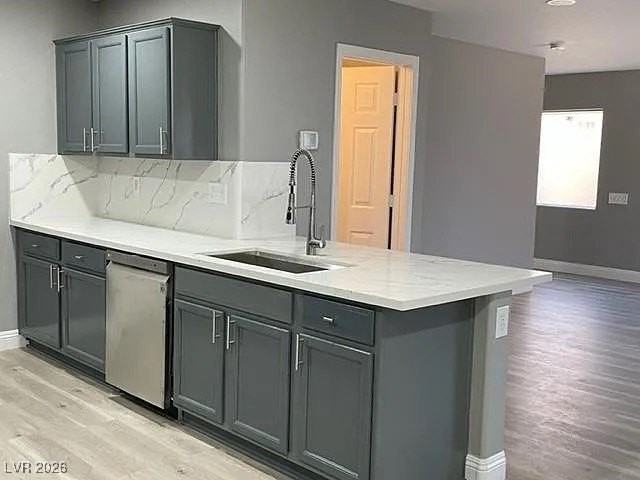 8928 Marmo Ave - Photo 6 of 43