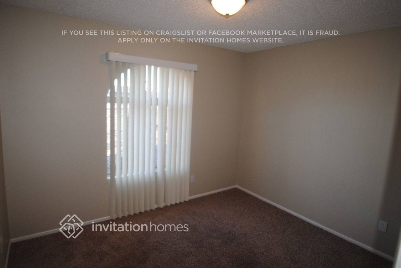 5256 W Cholla St - Photo 5 of 12