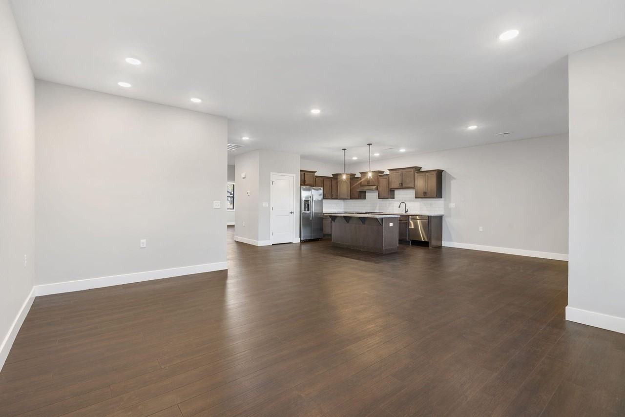 5955 S Farm Road 163 - Photo 4 of 20