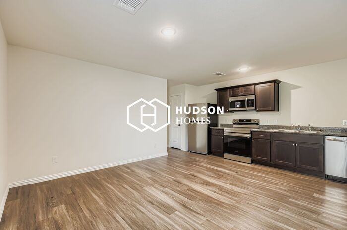 911 S 22nd St Unit A #A - Photo 6 of 14