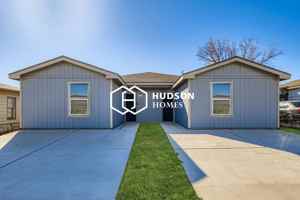 featured image of 1437 Nw 17th Ave #A