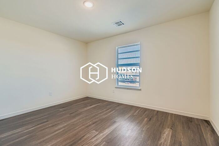 1425 Nw 16th Ave #B - Photo 7 of 14