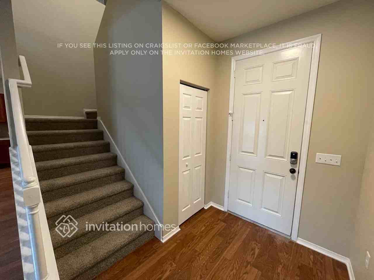 4330 Fieldview Cir - Photo 3 of 24