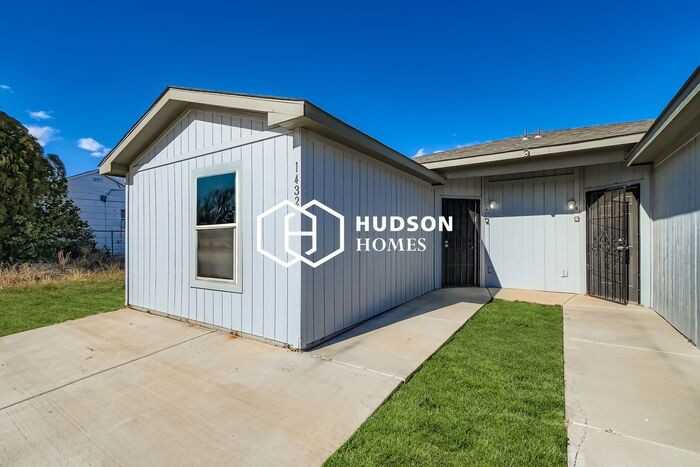 1432 Nw 11th Ave #1 - Photo 3 of 14