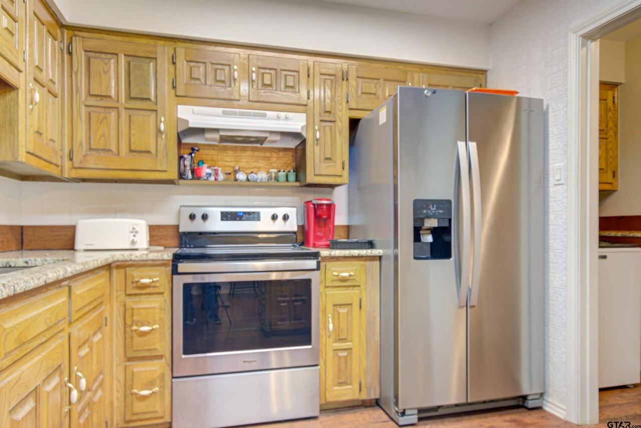 16744 Overland Stage Dr - Photo 6 of 22