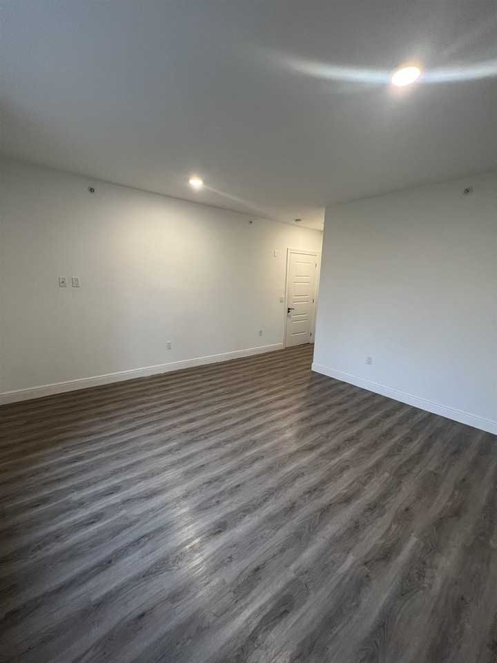 211 Baldwin Ave #207 - Photo 7 of 26