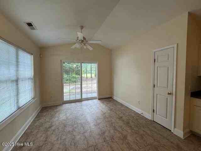 113 Red Bird Ln - Photo 5 of 17