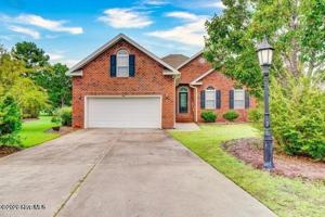 featured image of 106 Ravennaside Dr Nw