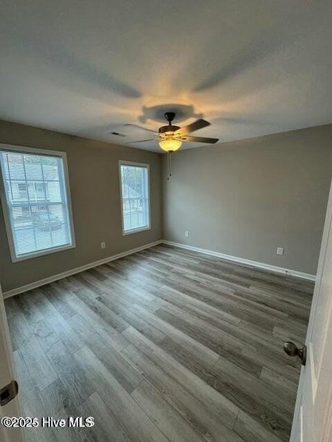 3028 Spring Creek Rd Apt E #E - Photo 5 of 9