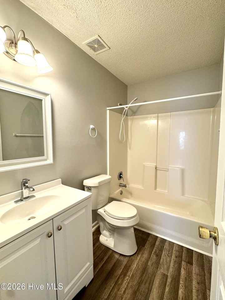 1141 Pueblo Dr - Photo 7 of 10