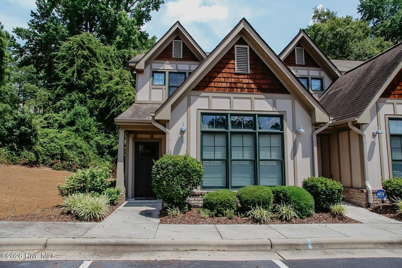 38 Elk Ridge Ln - Photo 2 of 29