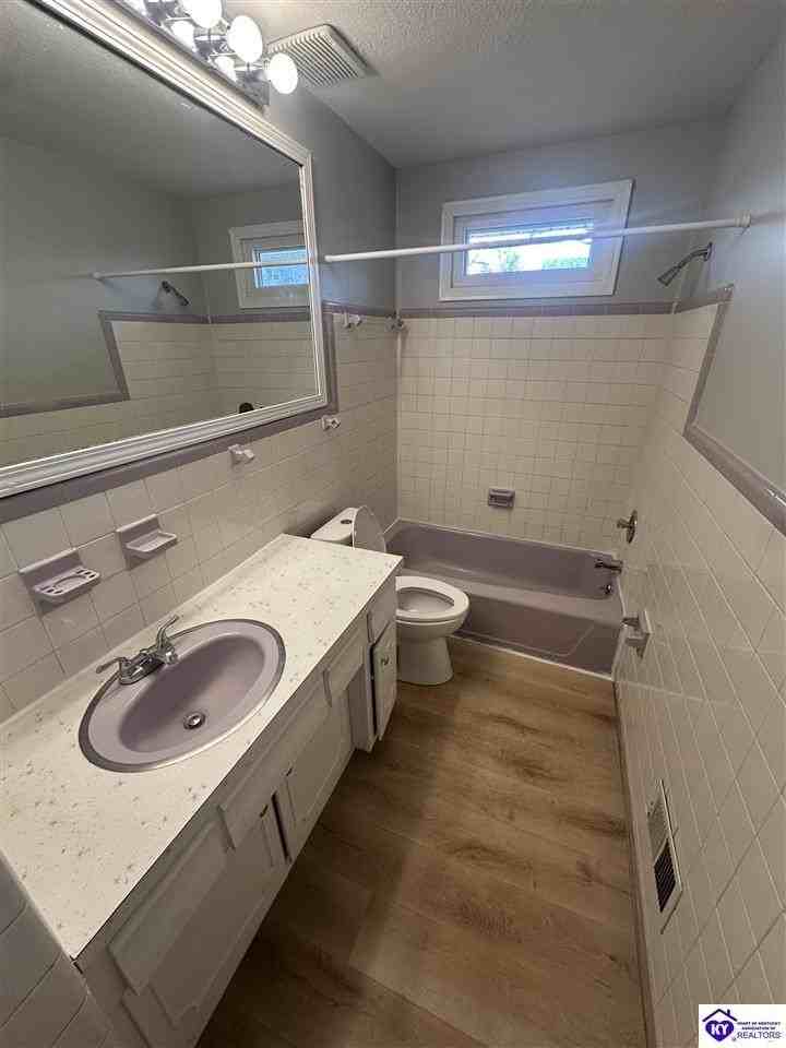 1025 Pawnee Dr - Photo 3 of 6