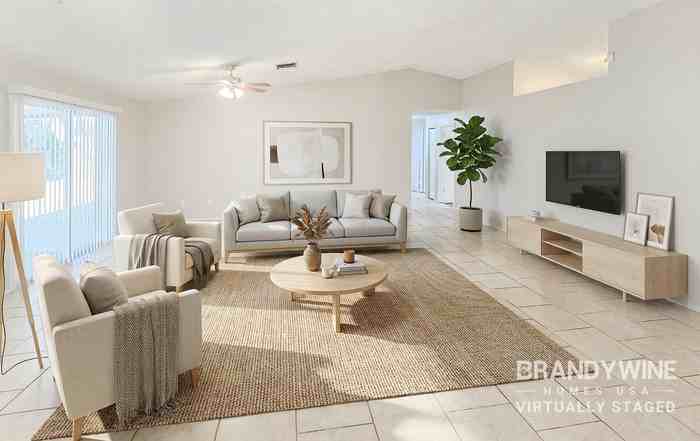 28305 International Ct - Photo 4 of 29