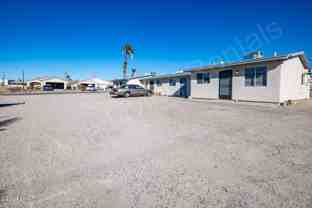 2750 Palisades Dr Apt C #C - Photo 1 of 1