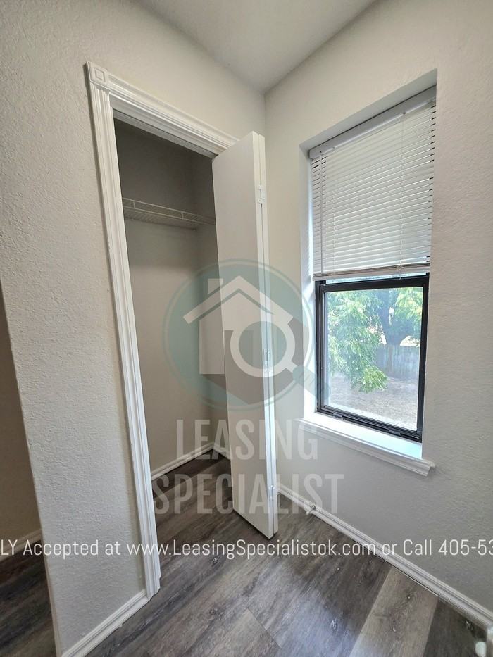 125 E Acres St #B - Photo 6 of 25