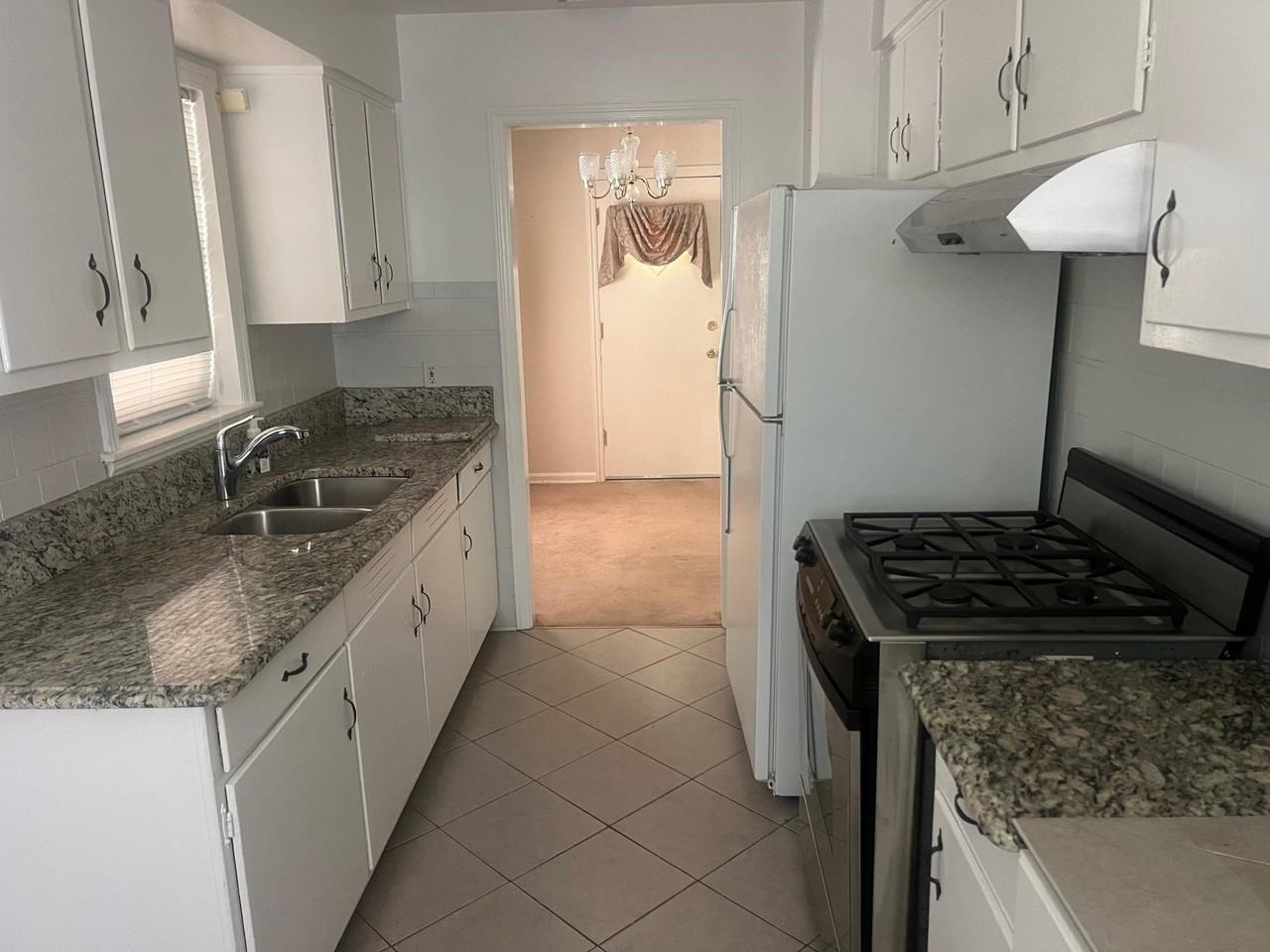 5048 Kaye Rd - Photo 6 of 19