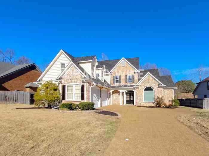 9088 Fenmore Cv #9088 - Photo 3 of 35