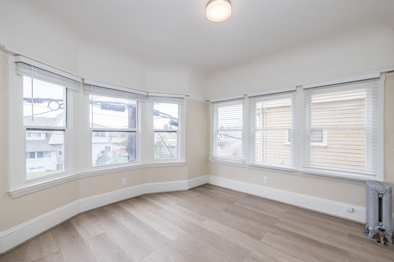 Vue De Lac Apartments - Photo 5 of 15