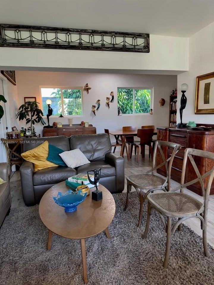 270 Nw 109th St #270 - Photo 3 of 47