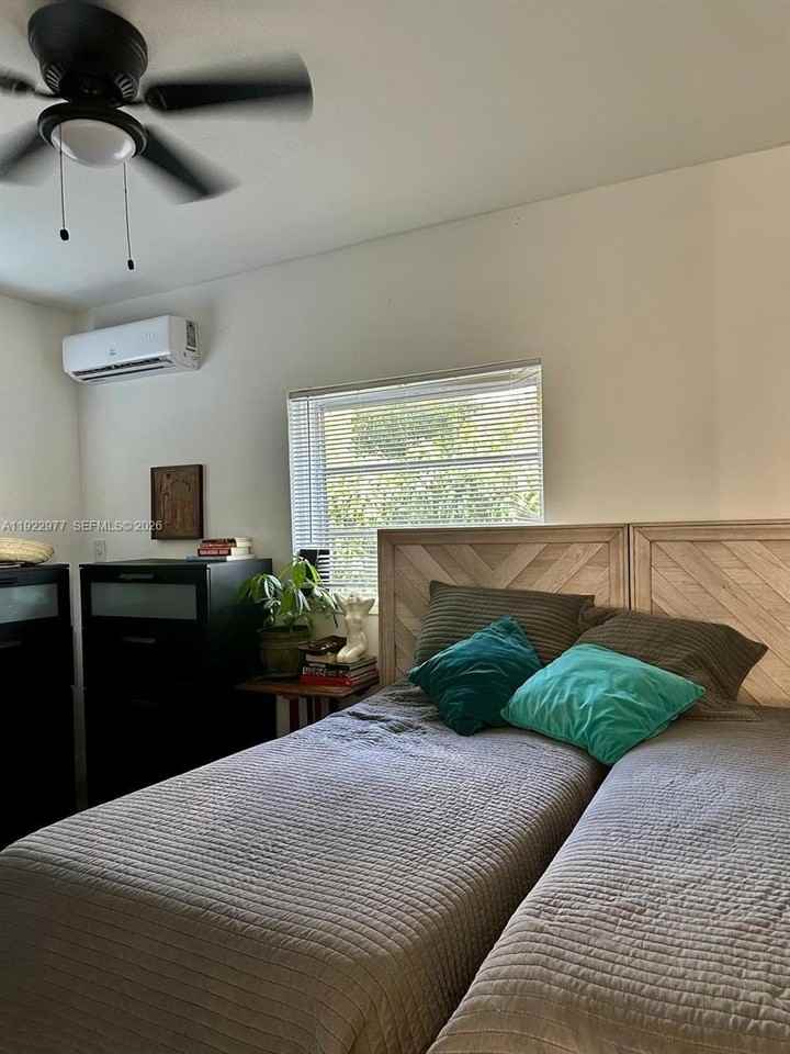 270 Nw 109th St #270 - Photo 6 of 47