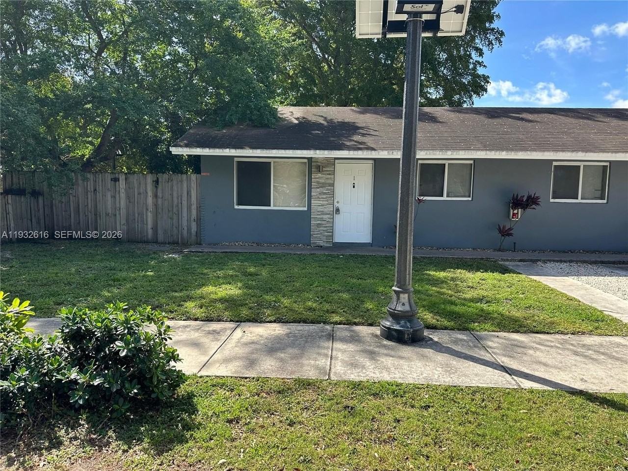 647 Nw 3rd Ave #1 - Photo 2 of 12