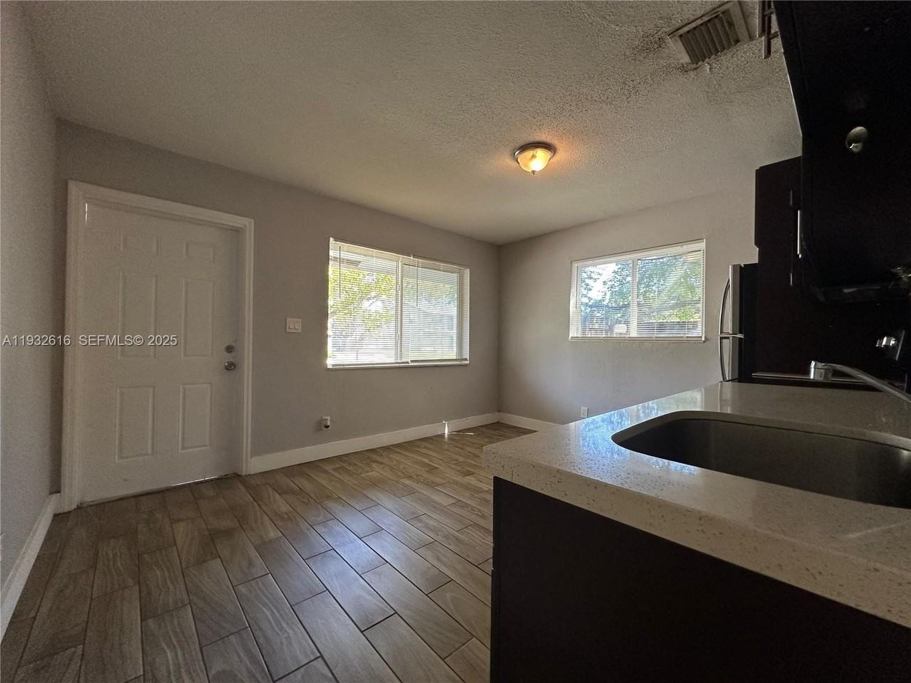 647 Nw 3rd Ave #1 - Photo 5 of 12