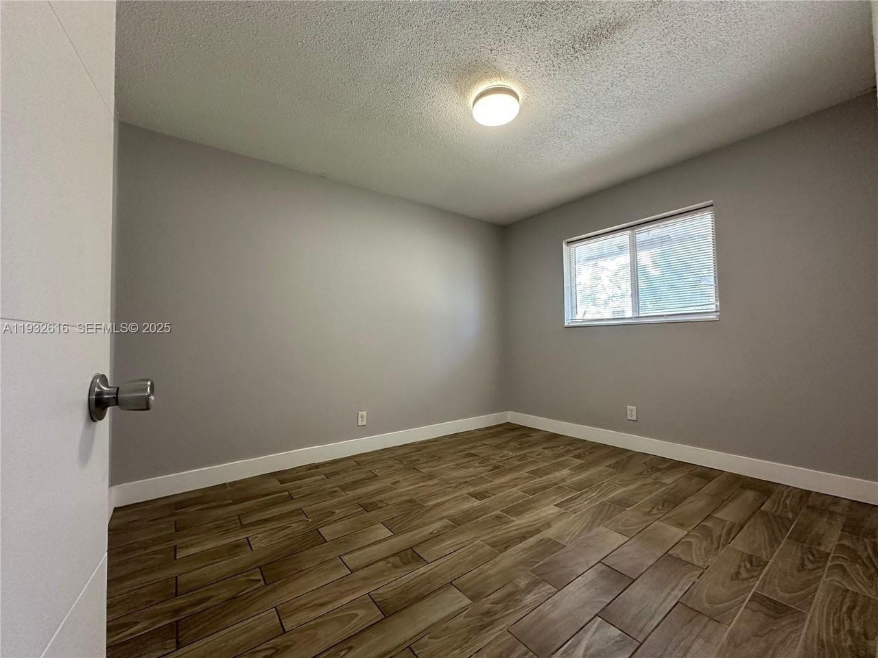 647 Nw 3rd Ave #1 - Photo 6 of 12