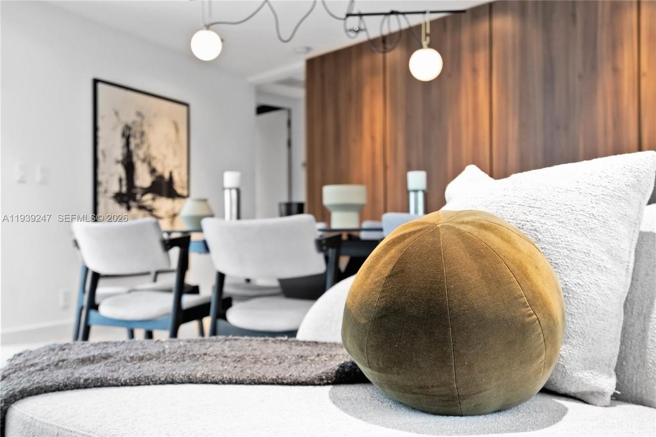 2500 Bayview Dr - Photo 7 of 50