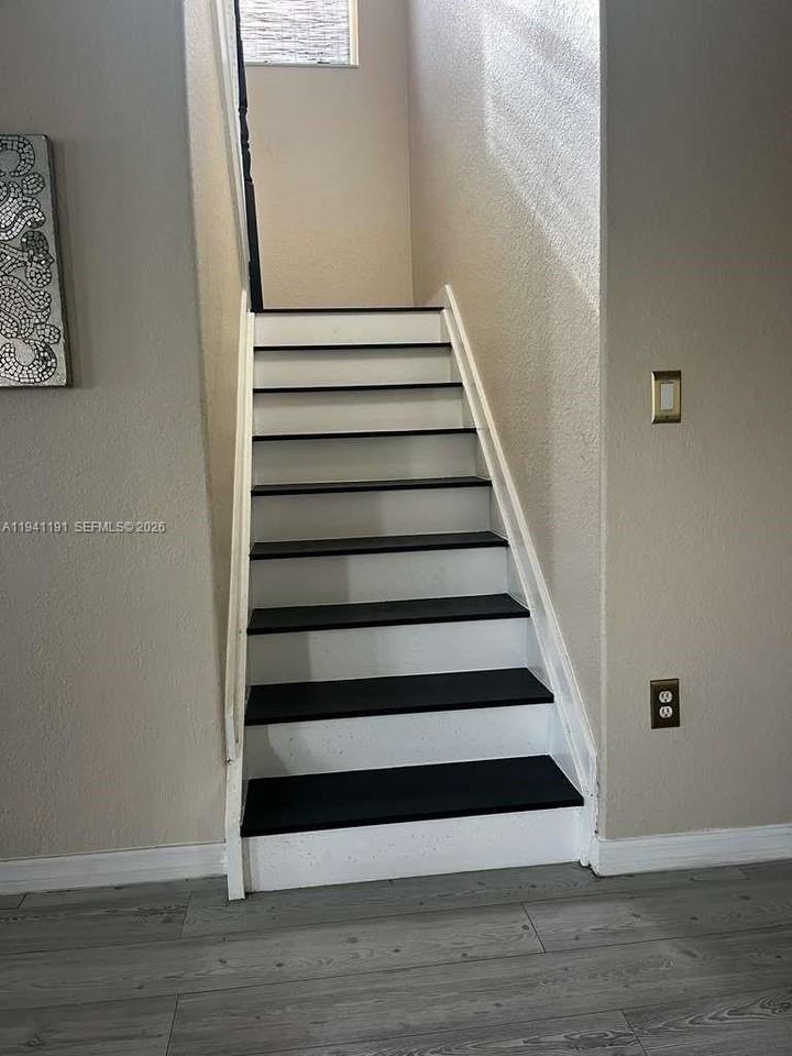 1531 Se 20th Rd - Photo 6 of 10