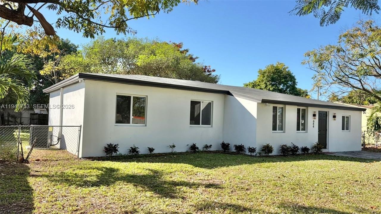 644 Nw 146th St #644 - Photo 3 of 36