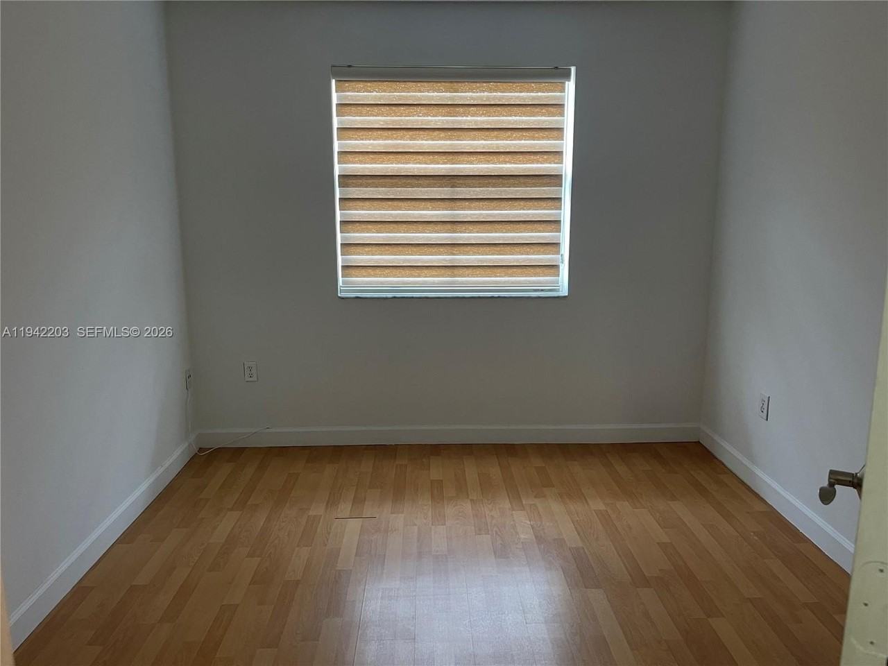 13848 Sw 64th St - Photo 4 of 7