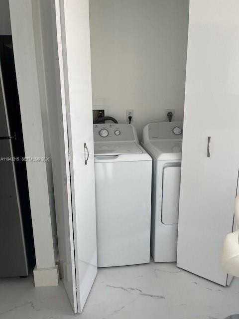 1342 Sandpiper Blvd - Photo 5 of 10