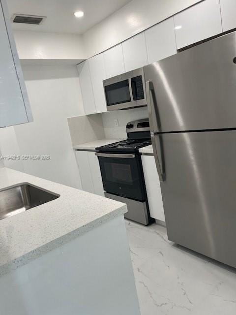 1342 Sandpiper Blvd - Photo 6 of 10