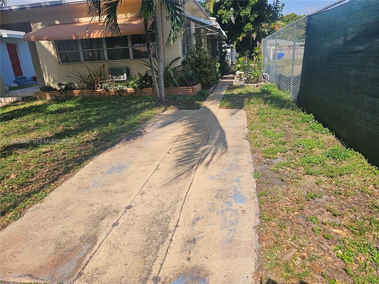 1947 Funston St #1 - Photo 3 of 13