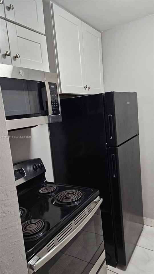 1947 Funston St #1 - Photo 7 of 13