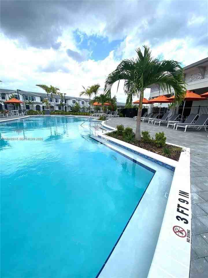 13281 Sw 285th St - Photo 5 of 27