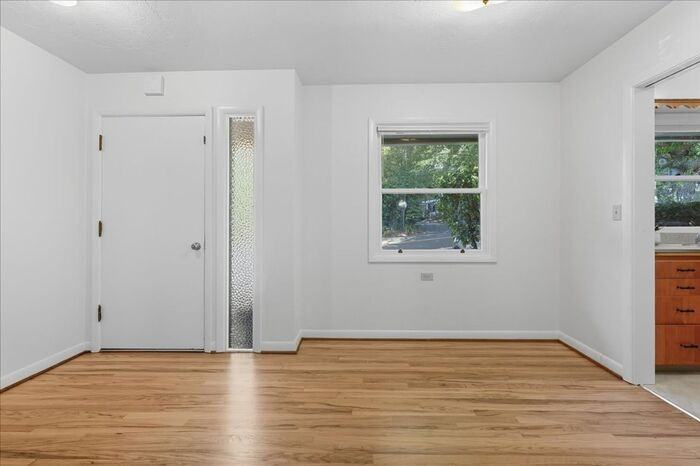 8650 Sw Canyon Ln #2 - Photo 6 of 29